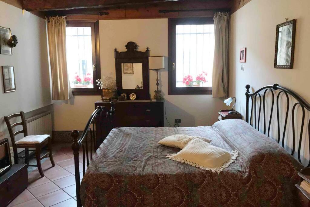 Appartamento Tipico Con Corte Privata Venedig Eksteriør billede